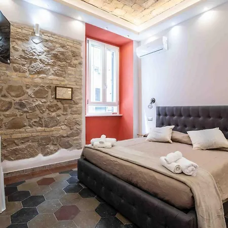 Museum - Finestra Sui Musei Vaticani